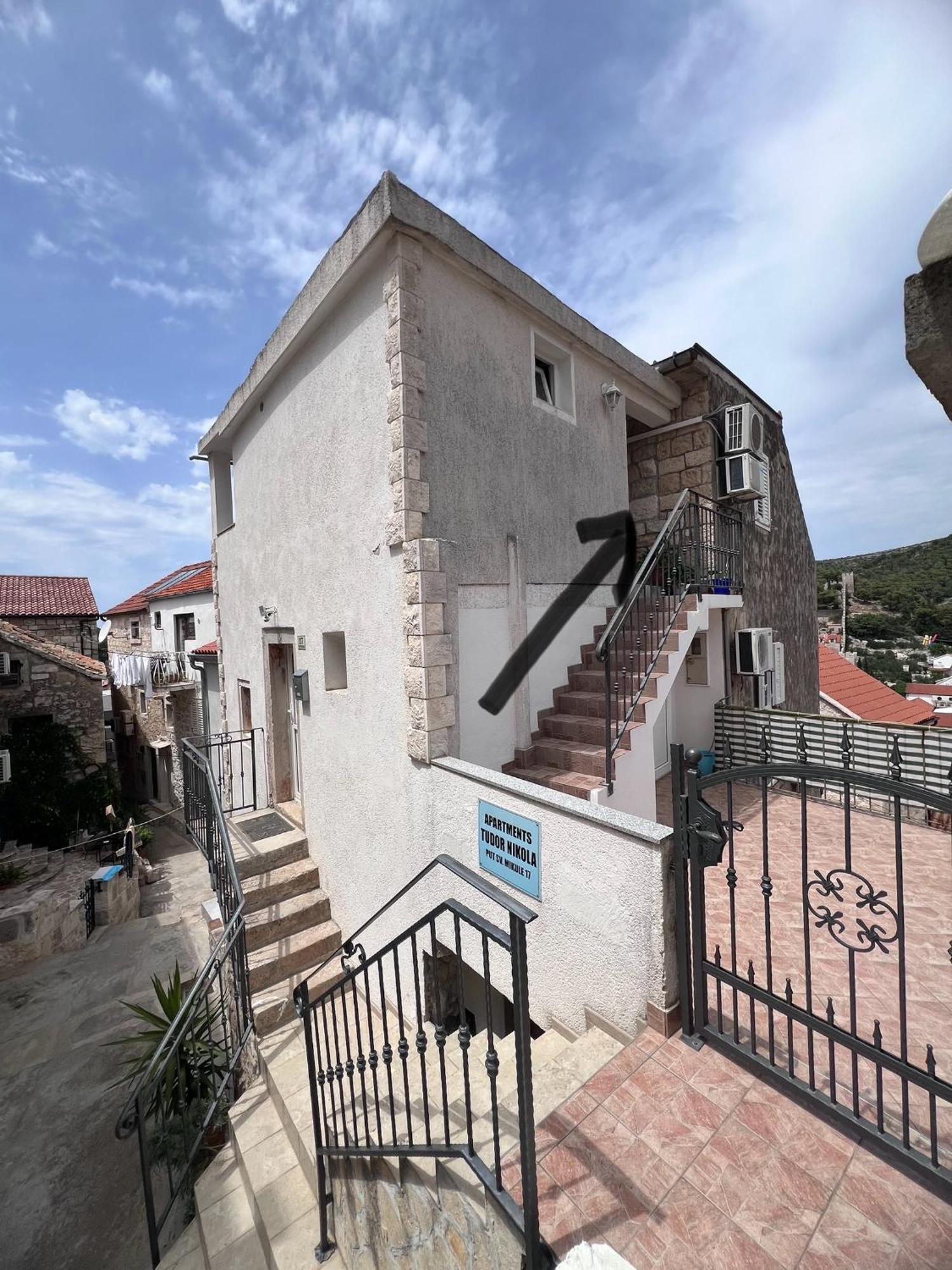 Apartments Tudor Nikola Hvar Town Exteriér fotografie